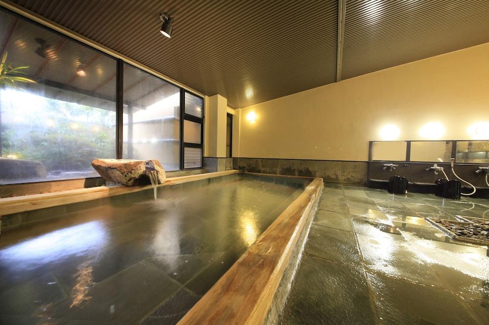 Отель Atarayo Nishiizu Onsen Экстерьер фото